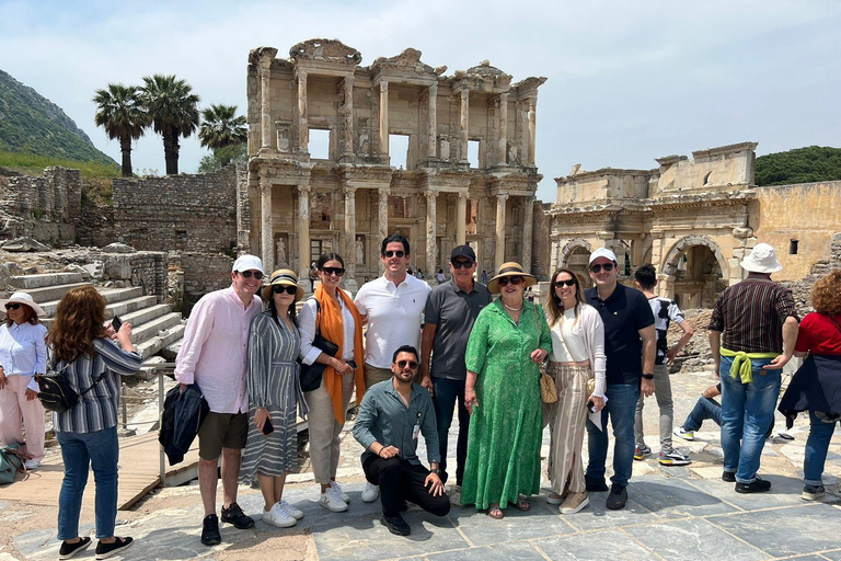 Von Kuşadası: Private Ephesus und Weinverkostung Tour