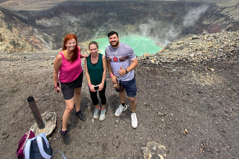 Volcan de Santa Ana: Amazing crater in whole Central AmericaVolcan de Santa Ana from San Salvador