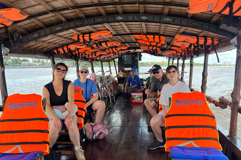 Auténtico Tour Privado de 2 Días en Moto por el Delta del Mekong