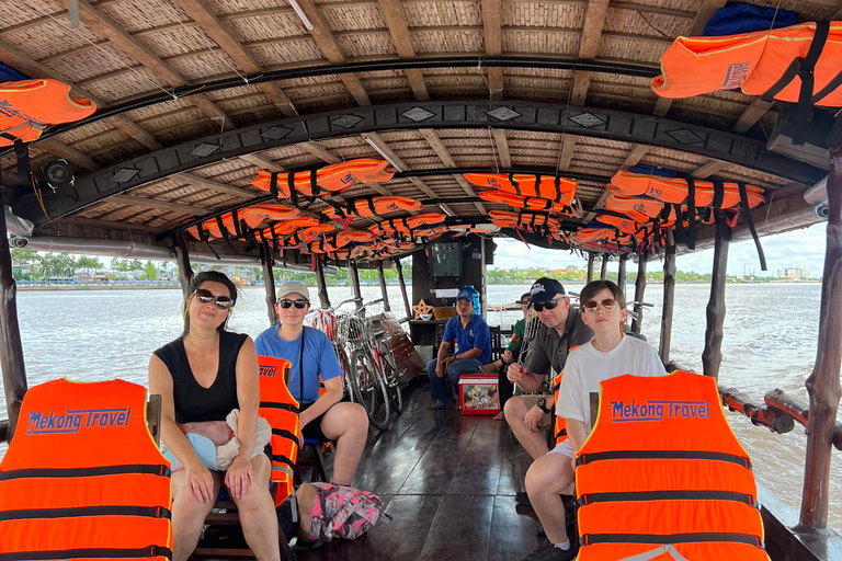 Auténtico Tour Privado de 2 Días en Moto por el Delta del Mekong