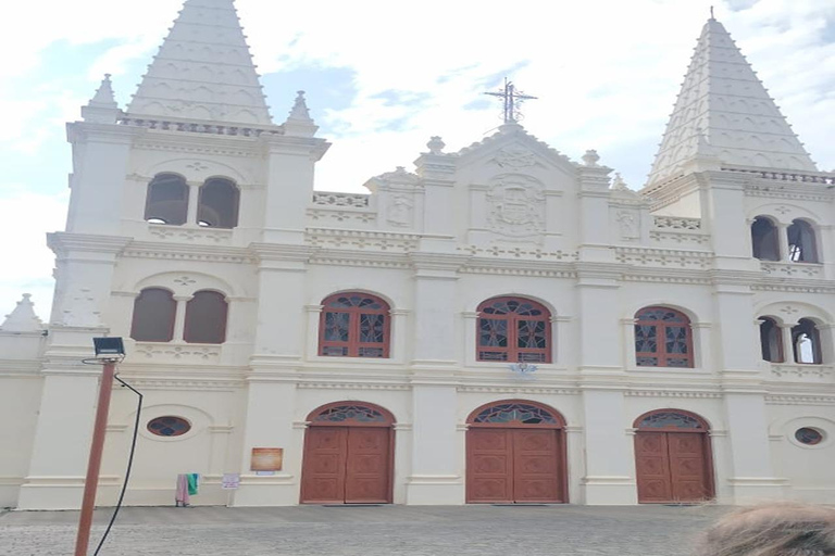 Kochi: Tuk-Tuk-Ausflug mit versteckten SchätzenKochi: Ausflug mit dem Tuk-Tuk zu versteckten Schätzen