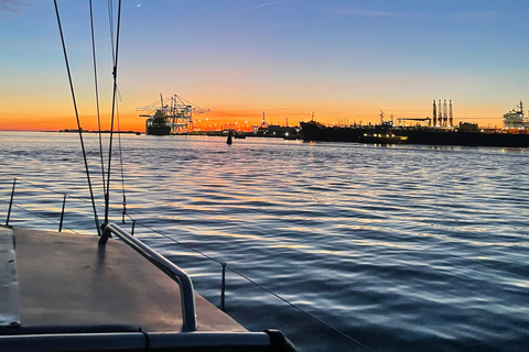Gothenburg: Overnight Sailing Trip to Vinga Island