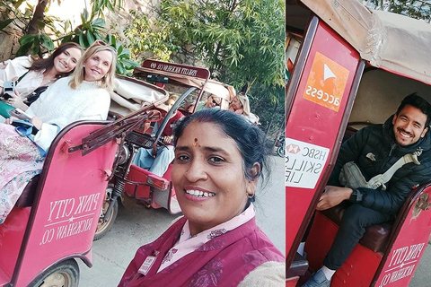 Geführte morgendliche E-Rikscha-Fahrt mit Lebensmittelverkostung