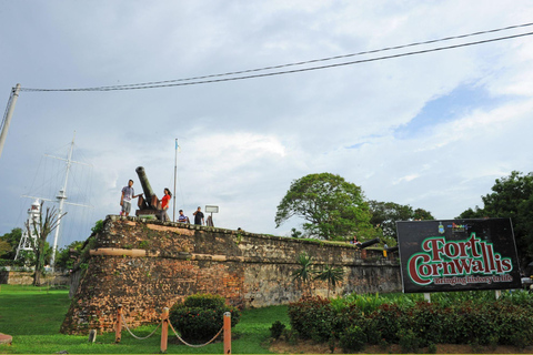 Penang: Georgetown Heritage Tour , Trishaw Ride & transfers