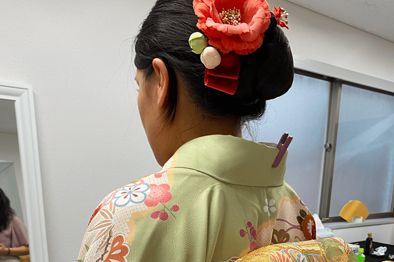 Kimono Photoshoot and Tea House Experience in Kagurazaka
