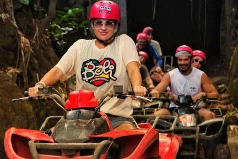 Ubud: tour in quad, rafting e piscina a sfioroTour in quad tandem, rafting e piscina a sfioro