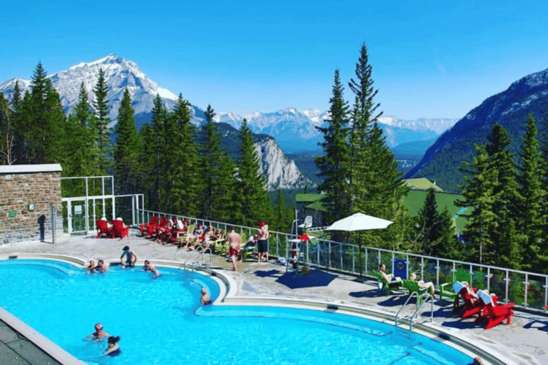 Banff: Gondola, Hot Spring, &amp; Lake Minnewanka &amp; Johnson Tour