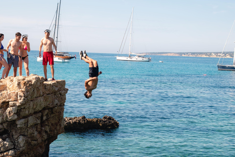 Palma de Mallorca: SmallGroup Tour by Locals in Hidden Coves