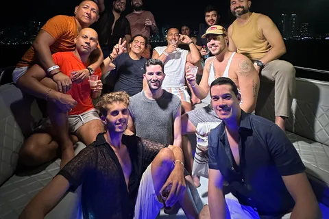 Cartagena´s Pride On Deck - Gay Party Boat!