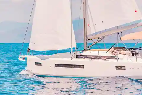 Athens: Private Full-Day Sailing and Gastronomy Cruise
