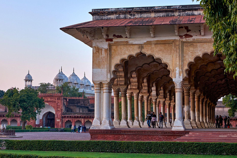 Från Delhi: Dagsutflykt med guide till Agra och Fatehpur Sikri