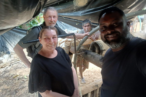 Colombo: Rathnapura Gem Mining Tour with Lunch