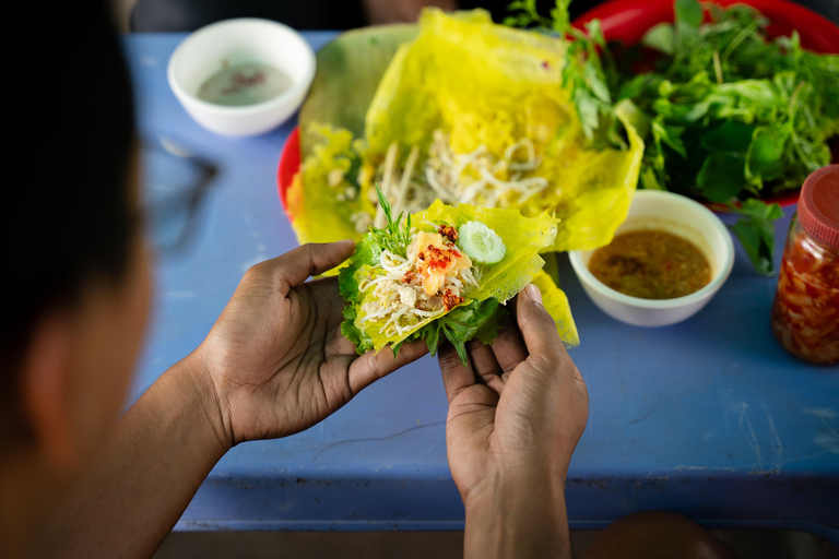 Siem Reap's Ultimate Street Food Tour by Tuk Tuk Small Group Tour