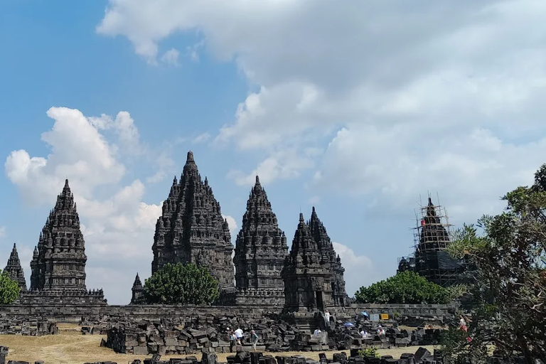 Yogyakarta: Private Transportation with Pickup Tour