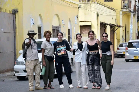 Mombasa: Excursão particular em terra e excursão a pé pela cidade.Mombasa: excursão particular em terra com almoço swahili e bebidas.