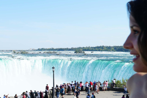 Toronto Splendours of Niagara Falls Tur i liten grupp med båt