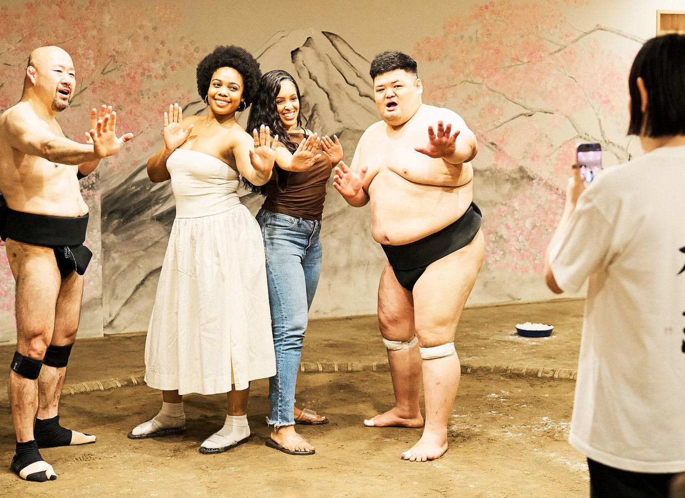 Osaka: Sumooplevelse med liveshow og udfordring for publikum