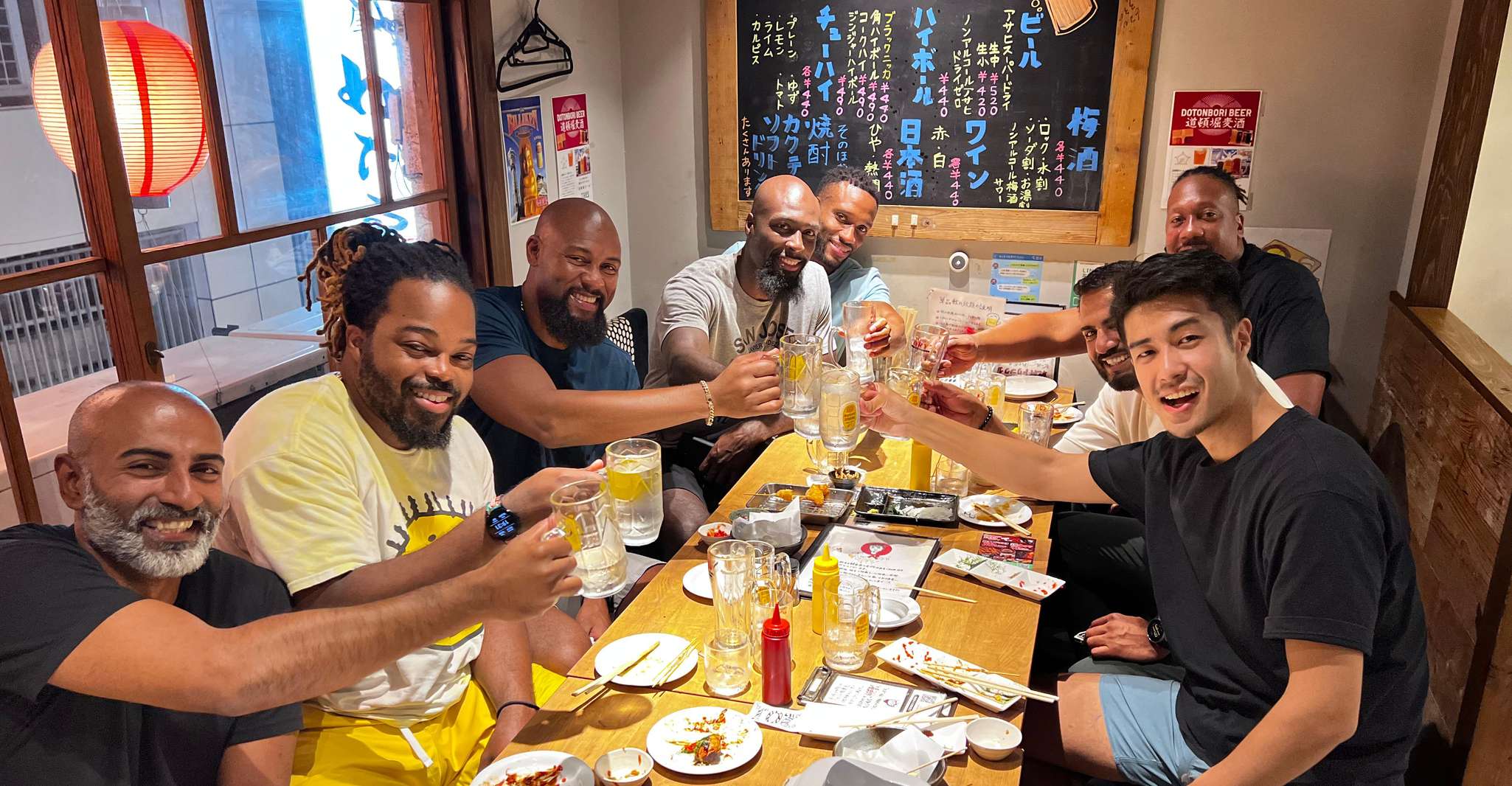 Osaka: Izakaya Bars Guided Walking Tour photo 7