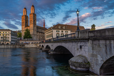 Zurich Old Town: Photo, History & Hidden Gems (2hrs) Zurich Old Town: A Photo & History Walk (2hrs)