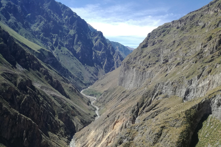 Exkursion: Colca Canyon mit Transfer nach Puno.