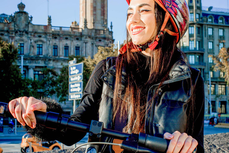 2 Hours Historic Adventure E-scooter Tour