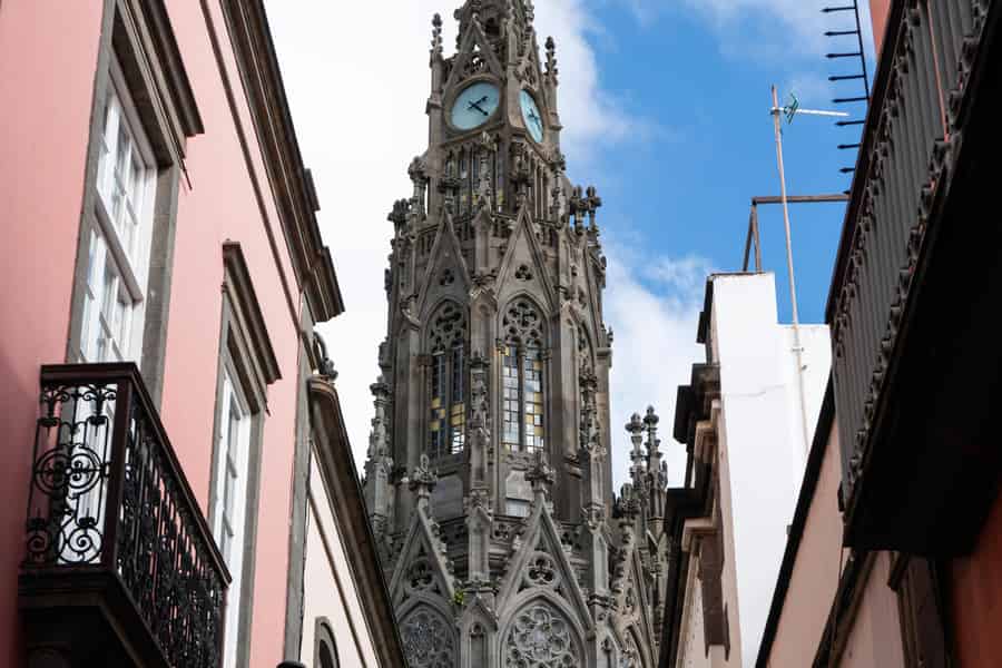 Von Süden her: Traditionelle Gran Canaria: Arucas, Firgas und Teror. Foto: GetYourGuide Von Süden her: Traditionelle Gran Canaria: Arucas, Firgas und Teror. Foto: GetYourGuide