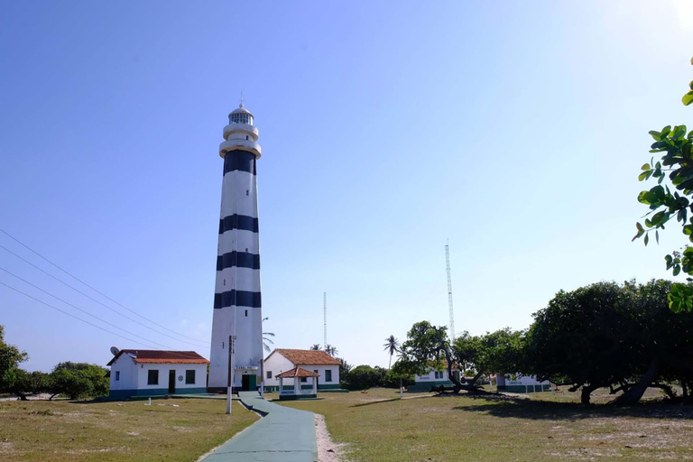 Rio Preguiças: Monkeys, Lighthouse & Caburé Beach