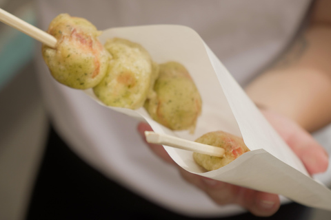 Tokyo : Visite culinaire et culturelle à pied du marché aux poissons de TsukijiGroupe Premium