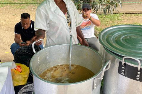 Cali é saborosa! Tour autêntico pela comida de rua da capital da salsaCali sabe bem! Visita a autêntica comida de rua na capital da salsa