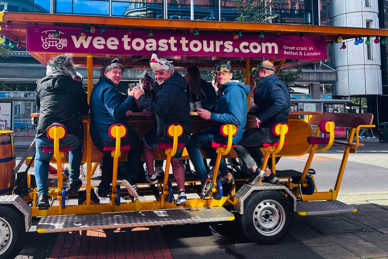 Londres: Piccadilly e Soho Beer Bike TourExcursão de Bicicleta Cervejeira de 1 Hora em Picadilly e Soho