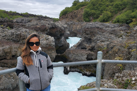 Silver Circle: Privat dagstur till Borgarfjörður från Reykjavík.