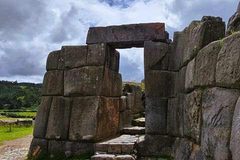 Cusco City Tour: Cathedral, Qoricancha & Sacsayhuamán