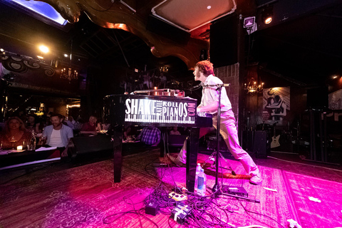 NYC: Five Star Dining. All-Star Dueling Pianos.