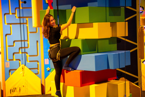 Aurich: Space Magic – Indoor Space Adventure Park Park admission for 4 hours