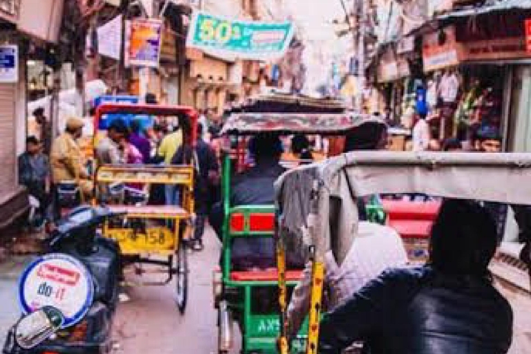 Odkrywanie Starego Delhi: Chandni Chowk, jedzenie i wycieczka tuk tukiemSamochód, kierowca, przewodnik, bilety wstępu, jedzenie na ulicy i tuk tuk