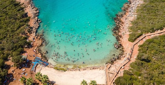 From Marmaris: Cleopatra Island Boat Trip with Lunch