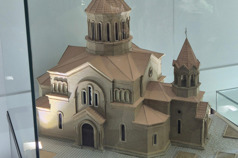 Batumi: Multicultural walking tour, history & local life