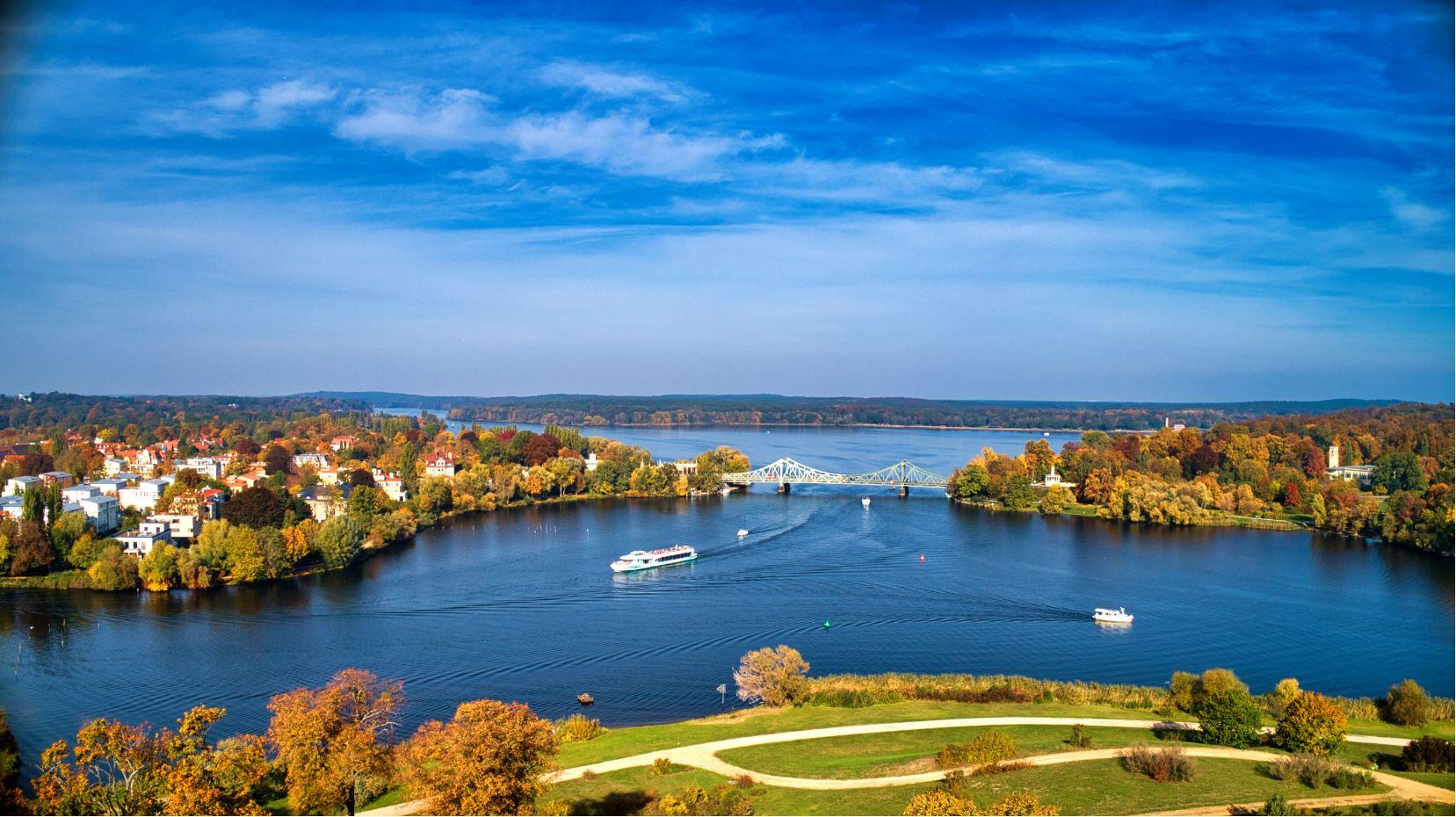 Potsdam: Die Abendliche Wannseerundfahrt. Schlösser, Parks und Villen.