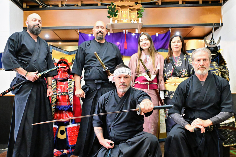 Osaka: Learn Bushido - Trial Slashing with Samurai Sword Trial slashing in Bushido with Samurai Sword real sharpnes