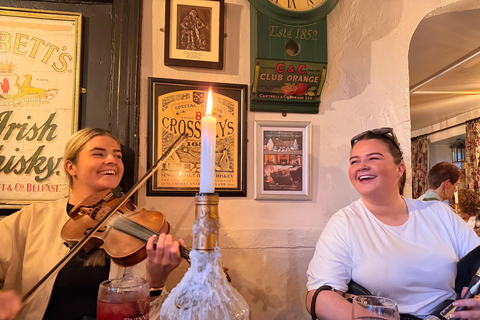 Belfast: Crosskeys Inn Irish Music and BBQ Night
