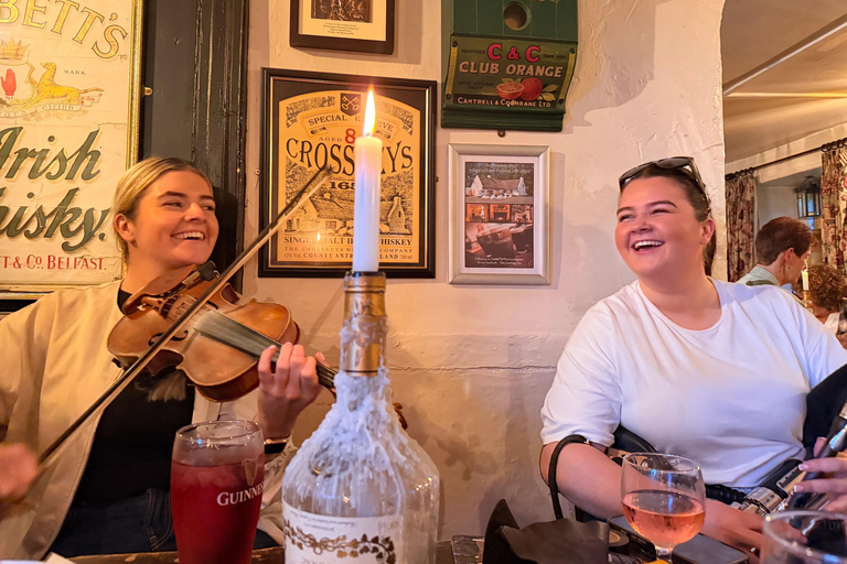 Belfast: Crosskeys Inn Irish Music and BBQ Night
