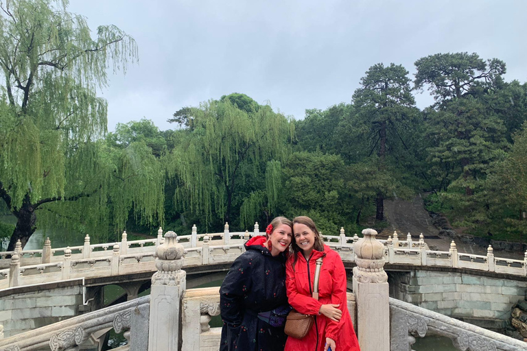 Panda House, Summer Palace, Old Hutongs & Temple of Heaven All-inclusive tour