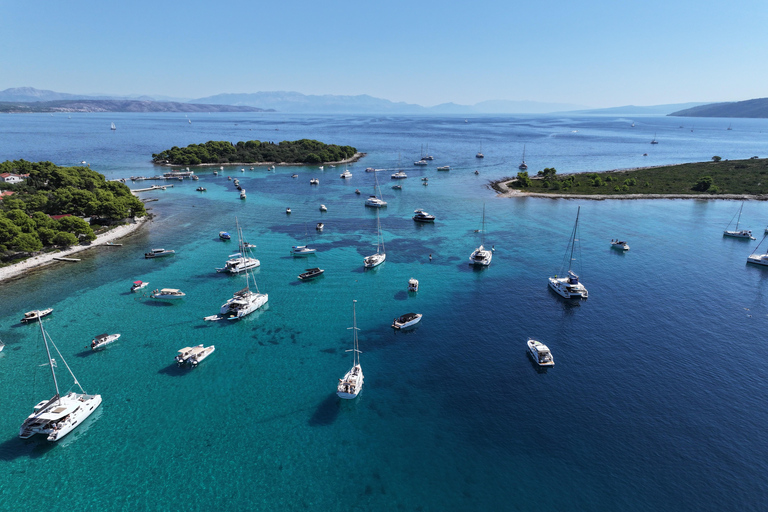Excursion sur trois îles avec boissons à Krknjaši Blue LagoonLagon bleu divisé