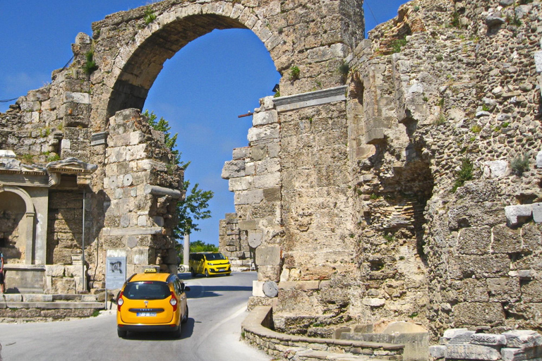 Von Antalya aus: Römische antike Stätten und Manavgat Wasserfall TourVon Antalya aus: Perge Aspendos &amp; Manavgat Wasserfall Tour