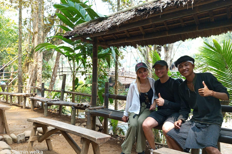 Jakarta : Tour privato del villaggio di Baduy Guida che parla in arabo