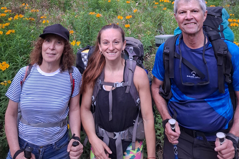 Refugio Frey: 2-Day Hiking Tour with Meals