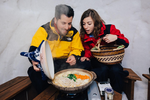 Nagano: Zenko-ji Temple, Snow Village & Monkey Park Tour