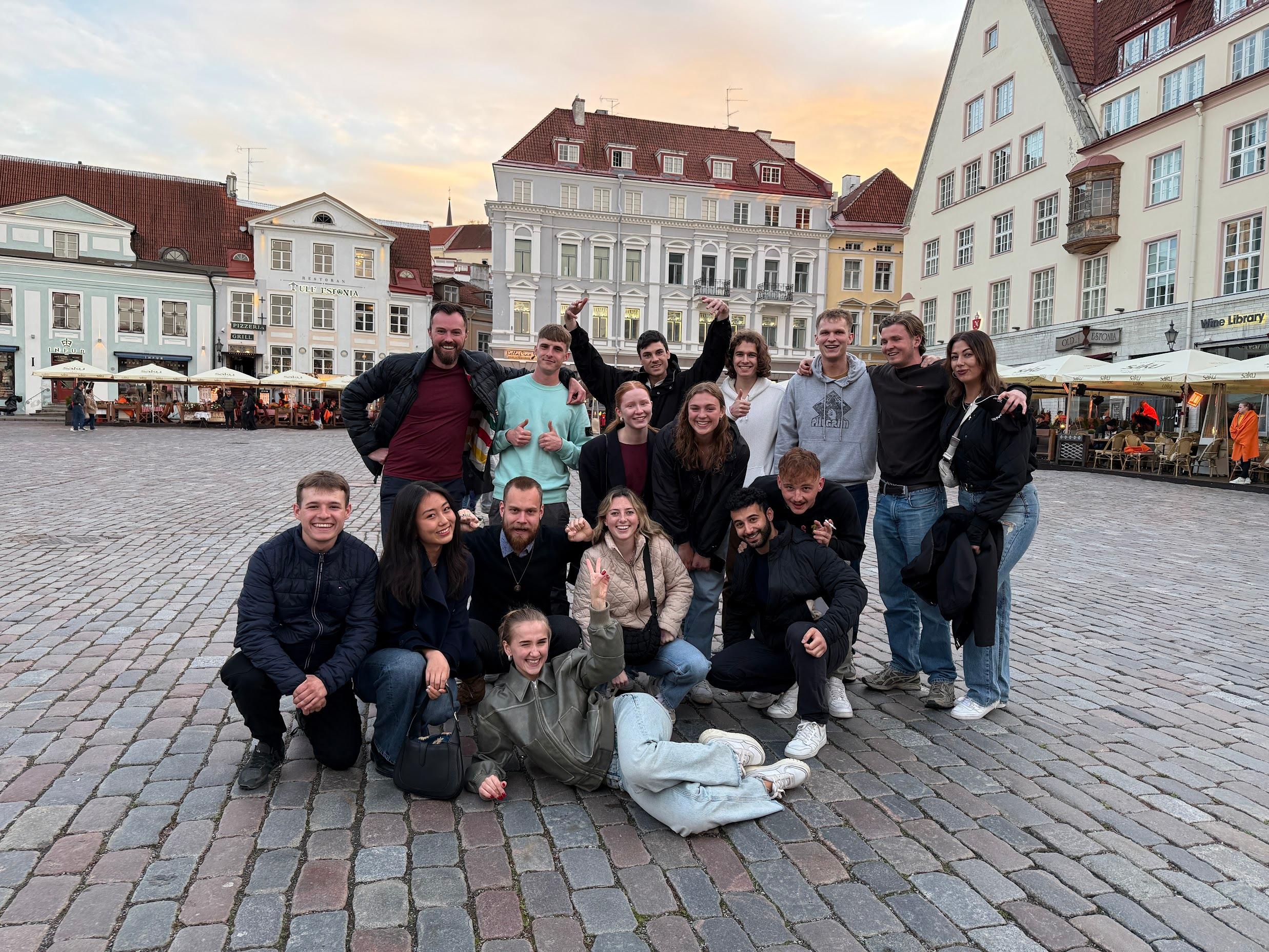 Tallinn: Kneipentour durch die Altstadt – Shots, Spiele, Angebote & Club