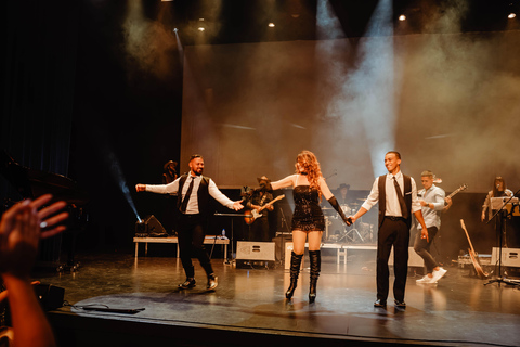 Tenerife : Espetáculo musical &quot;the wild south&quot; com jantar e transferPacote dourado