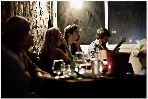 Vila Nova de Gaia: dinner at the only Traditional Fado House